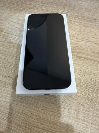 iPhone 15 256GB Negro