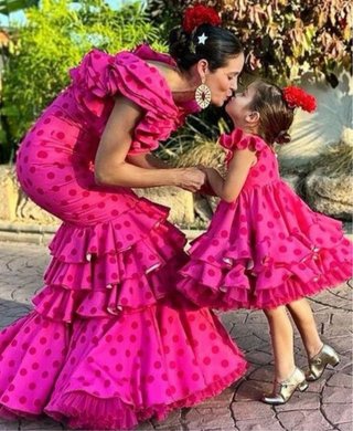 Traje de flamenca niña 6 años y adulta