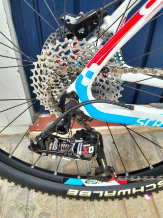 Bicicleta CUBE MTB