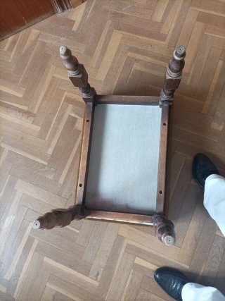 Banqueta de dormitorio madera y tela