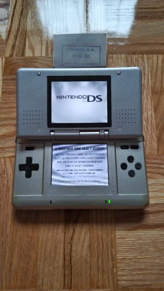 Nintendo DS FAT - Edicion Metroid Hunters Demo