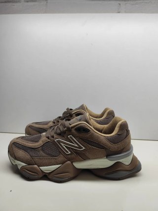New Balance 9060 Beige/Marrón