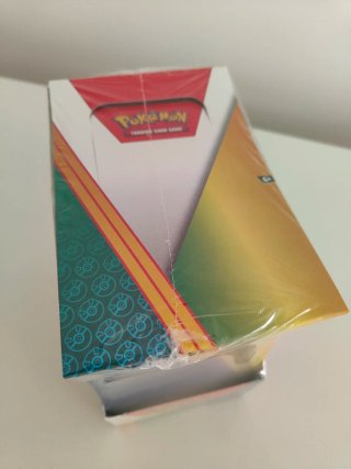 Caja Pokémon TCG Equilibrio Perfecto 24 sobres