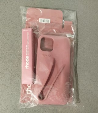 Funda Rhode iPhone 12 + Gloss Labial NUEVA