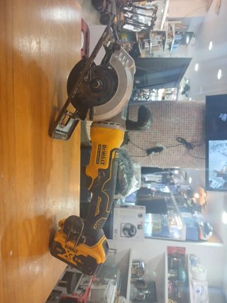 Sierra Circular Dewalt 18V