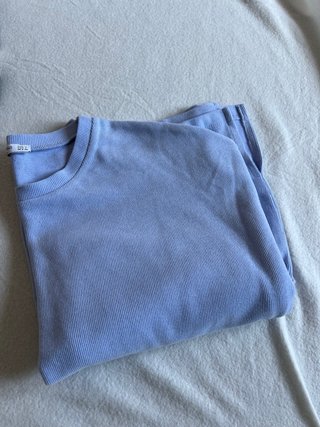 Sudadera azul oversize