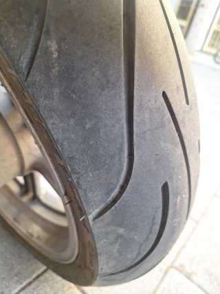 Honda CBF 500 Negra con Baúl