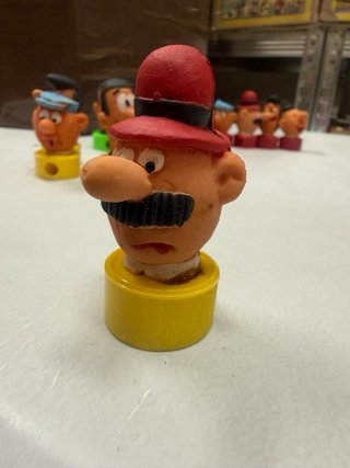 Juego 5 Sacapuntas tematica bruguera amarillos