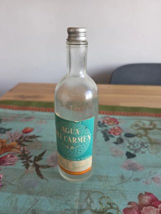 Botellin antiguo Agua del Carmen