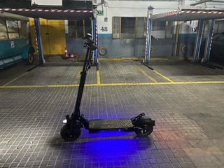 Patinete SmartGyro Negro con Luces LED