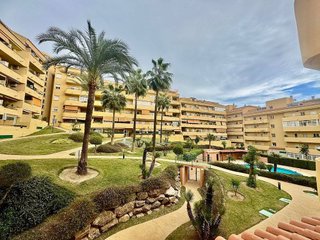 Piso en venta en Los Pacos en Fuengirola