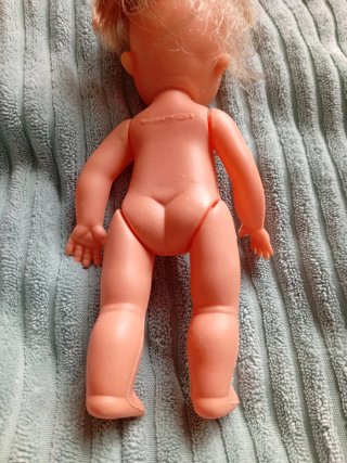 Muñeca antigua años 70
