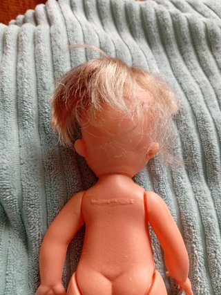 Muñeca antigua años 70
