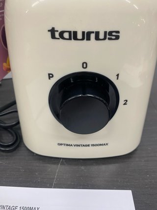 Batidora Taurus Optima Vintage 1500 MAX