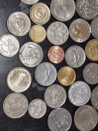 Lote monedas internacionales