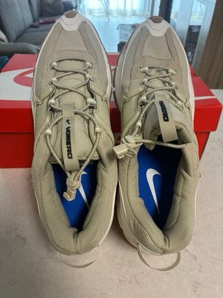 Nike Vomero Roam Beige Talla 45 (29cm)
