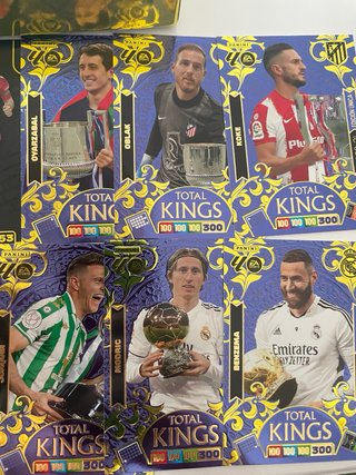 Caja Total Kings Adrenalyn + cromos