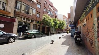 Local comercial en venta en Valdepeñas