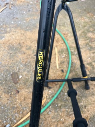 Soporte para 3 guitarras electricas