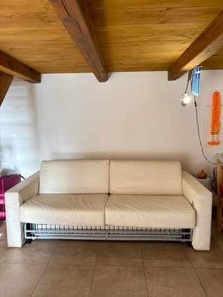 Vendo sillóncama beige