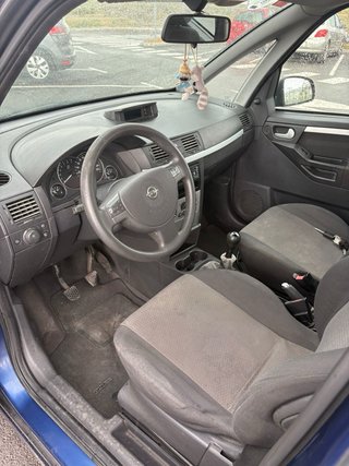 Opel Meriva 2004