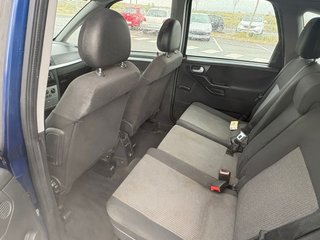 Opel Meriva 2004