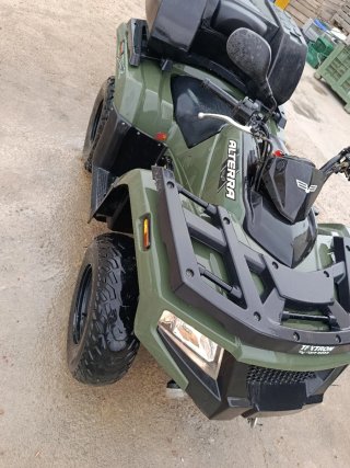 Quad Arctic Cat Alterra 500
