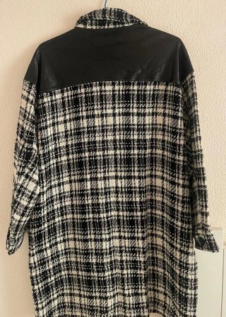 ELEGANTE ABRIGO DE CUADROS