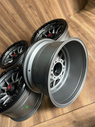 Llantas 17 4x4 Beadlock originales
