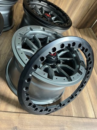 Llantas 17 4x4 Beadlock originales