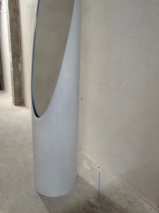 Urge Venta . Espejo de pie Unghia Pintalabios,