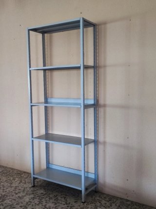 Estantería metálica gris sin tornillos
