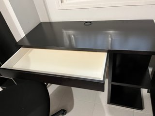 Escritorio Ikea Micke Negro-Marrón