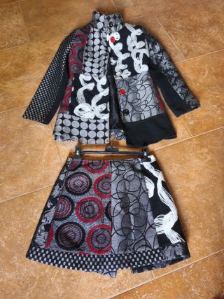 Conjunto falda y blusa diseño original T36