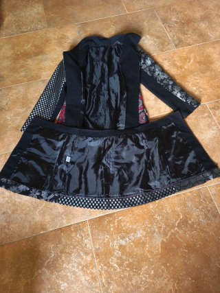 Conjunto falda y blusa diseño original T36