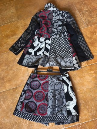 Conjunto falda y blusa diseño original T36