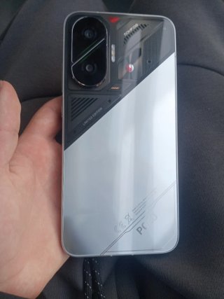 Xiaomi POCO F7 Nuovo Argento/Grigio