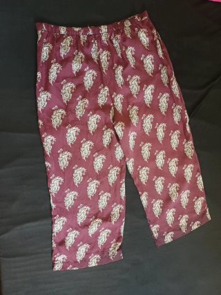 Pantalón ancho estampado paisley MNG Talla L
