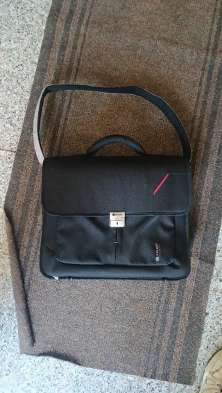 Borsa porta PC Delsey Nera