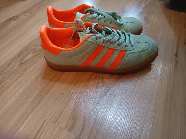 adidas gazelle silver green womens adidas Originals Women's Gazelle Bold