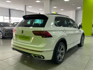 Volkswagen Tiguan R-Line 2.0 TDI 150CV DSG EL TOP!
