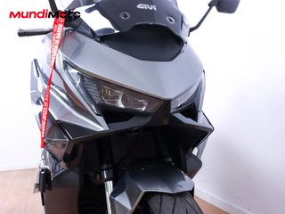HONDA FORZA 750
