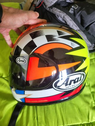 Casco Arai Quantum Ec E22_03