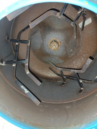 Hormigonera silenciosa Orión tech Polieri 300