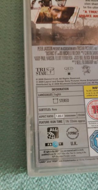 Película UMD District 9 (precintado)