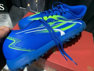 Botas Fútbol Puma Talla 44 TURF