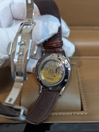 Reloj Seiko Mod GS Elegance Crema Piel Marrón GMT