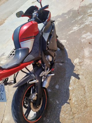 Yamaha YZF R125 2013
