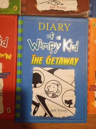 Lote de 7 libros de "Diary of a wimpy kid"