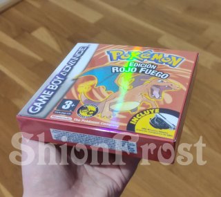 Caja IRIDISCENTE Pokémon Edición Rojo